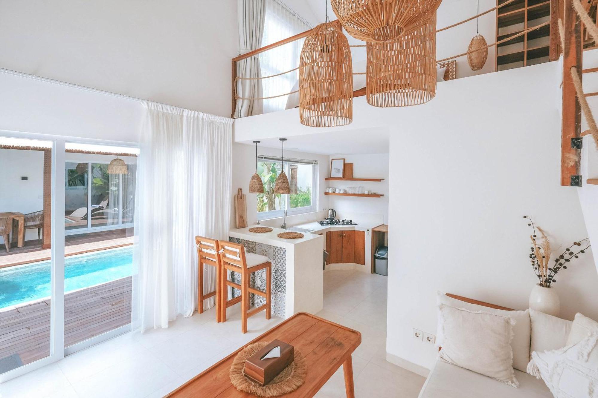 Sun & Moon Villa Canggu Exteriör bild